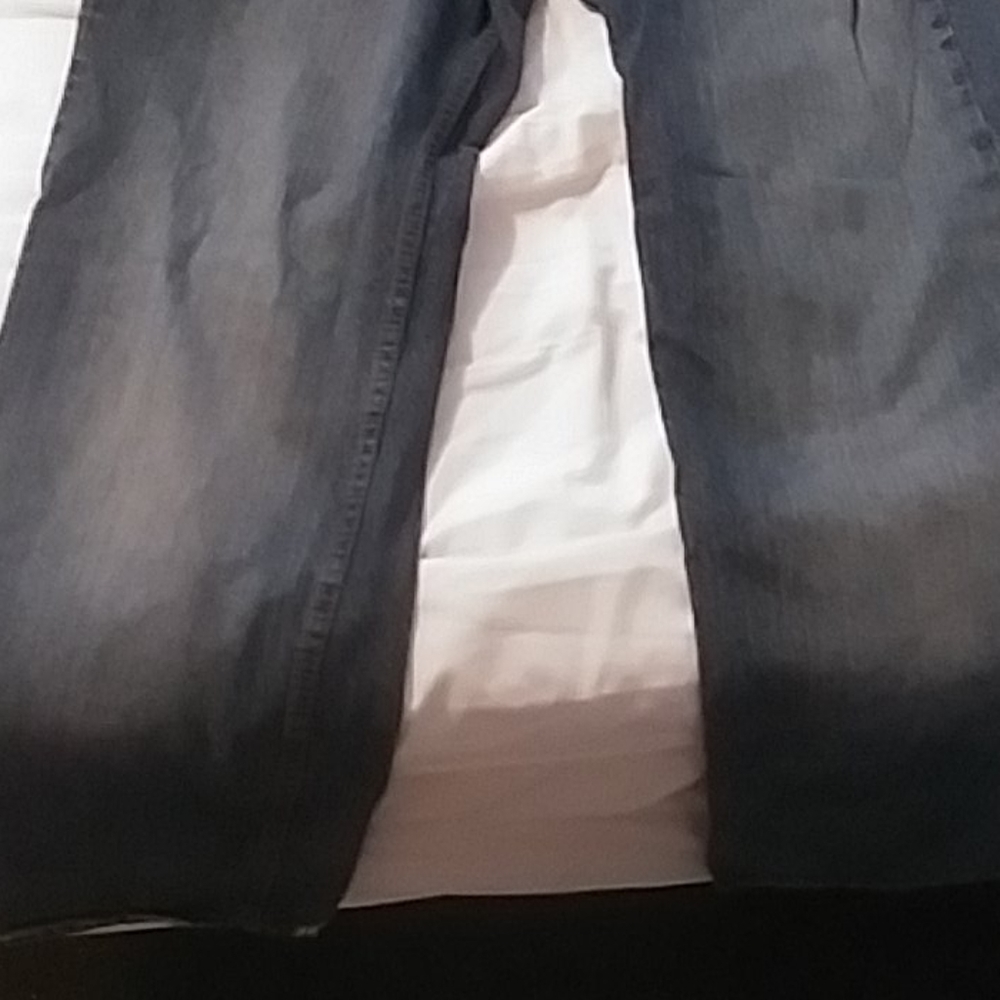 Blue jeans - Picture 2 of 4